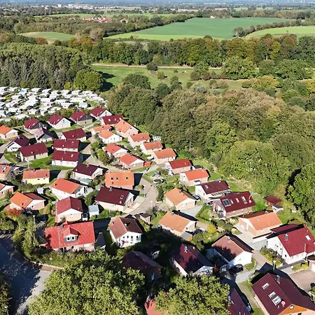 Holiday home Suedstrand Haus 43 *
