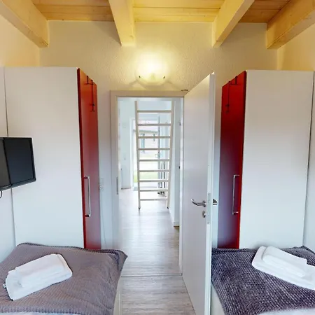 Suedstrand Haus 43 *